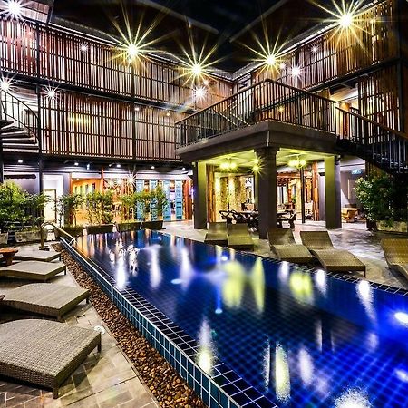 Lap Roi Karon Beachfront By Shanaya Εξωτερικό φωτογραφία