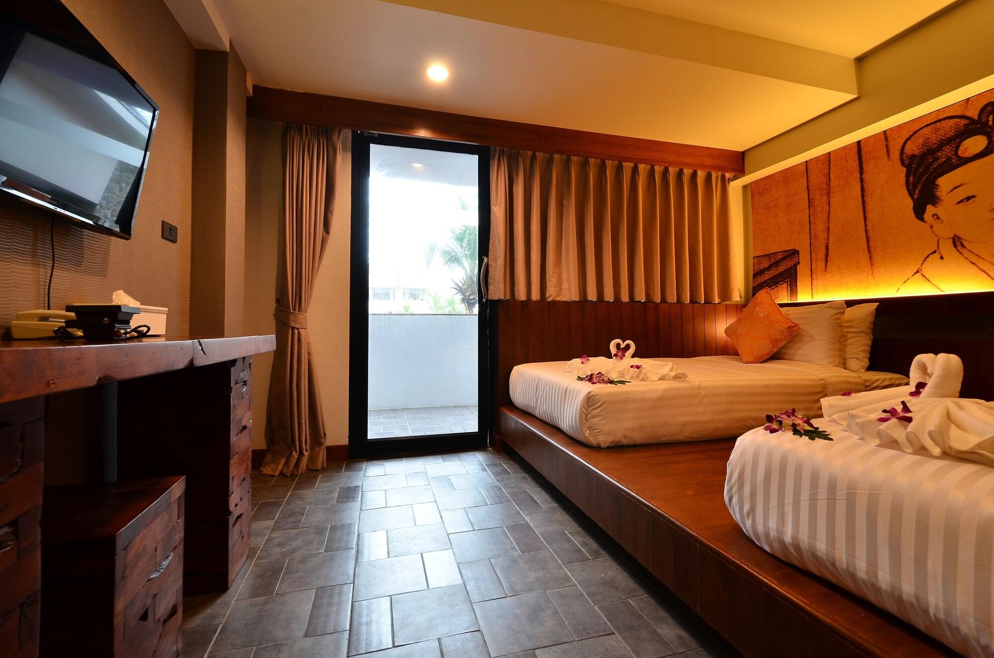 Lap Roi Karon Beachfront By Shanaya Εξωτερικό φωτογραφία