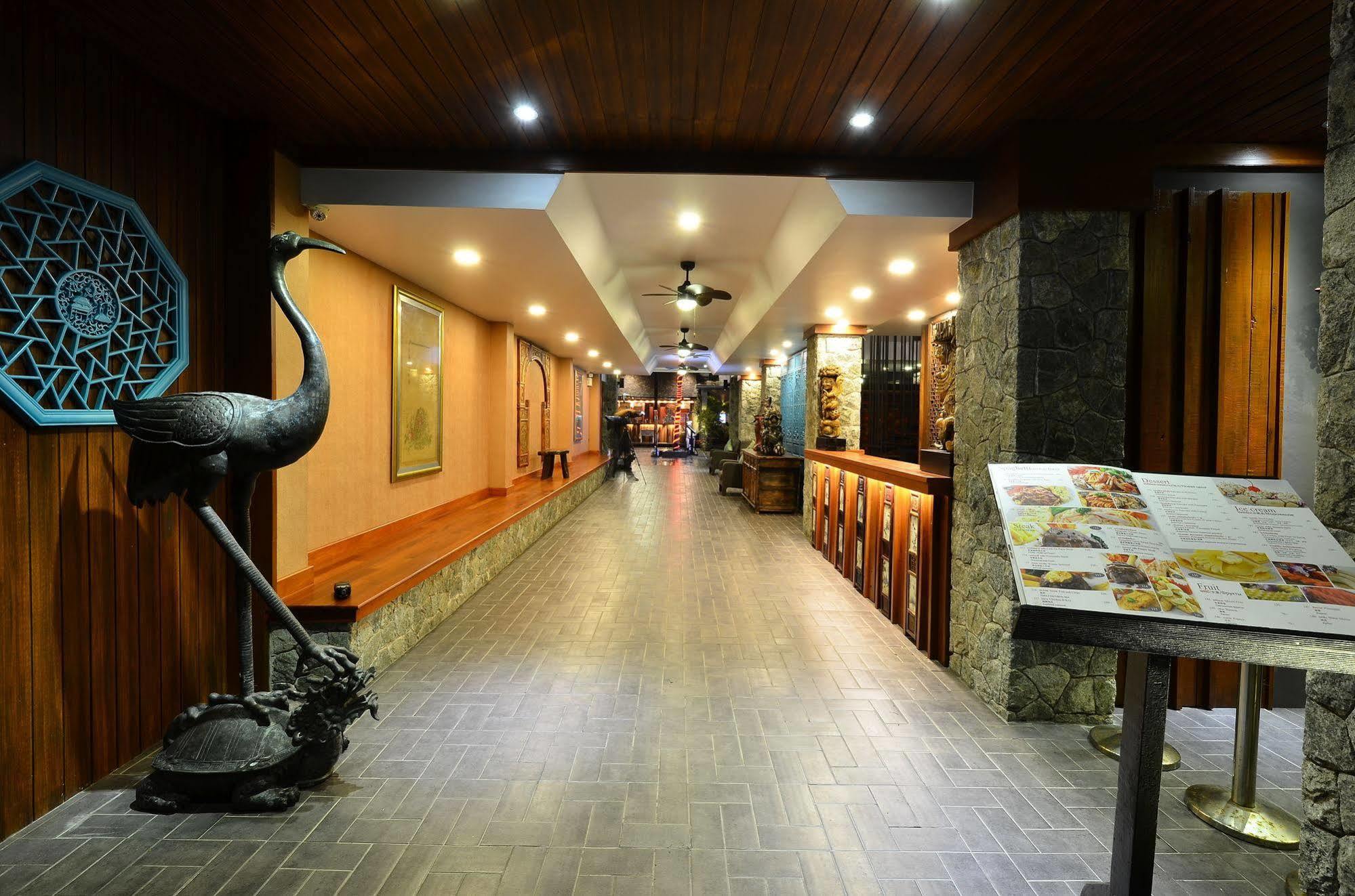 Lap Roi Karon Beachfront By Shanaya Εξωτερικό φωτογραφία